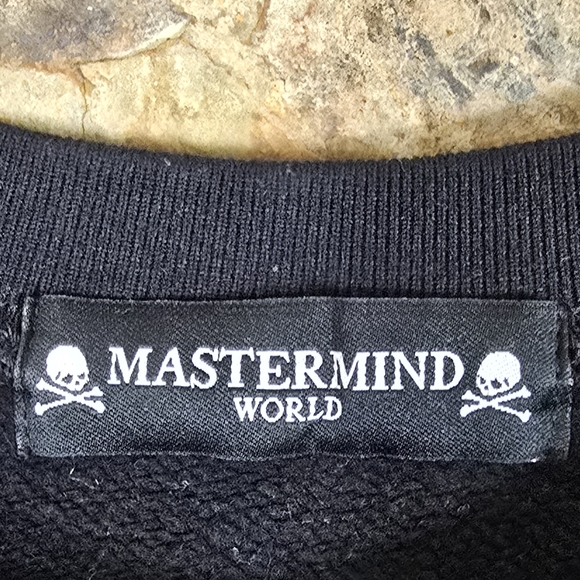 Mastermind World Distressed Skull 20th Sweater Shirt - Picture 3 of 12